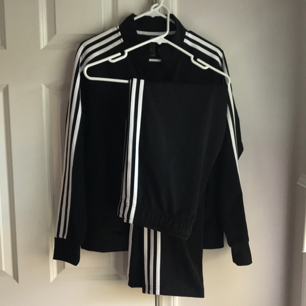 Adidas sweat suit- black/white